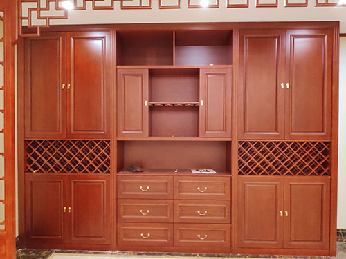 阳新中式家居装修之中式酒柜装修效果图